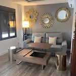 Mucho Trigo Apartments B
